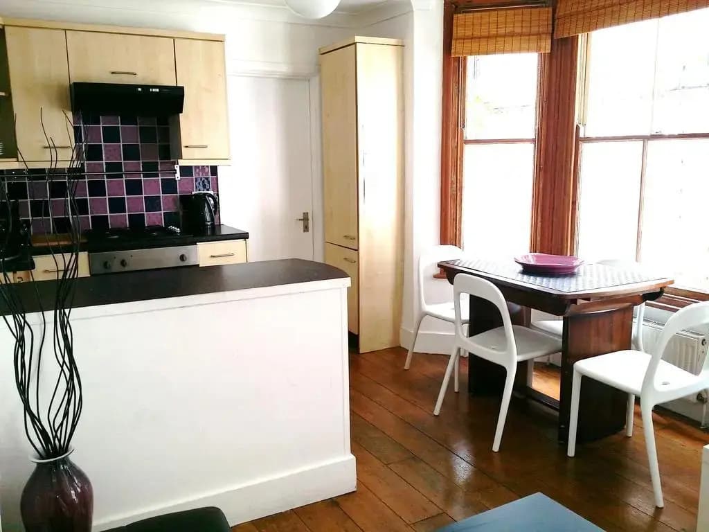 Victorian Terraced Apartments - photo 6