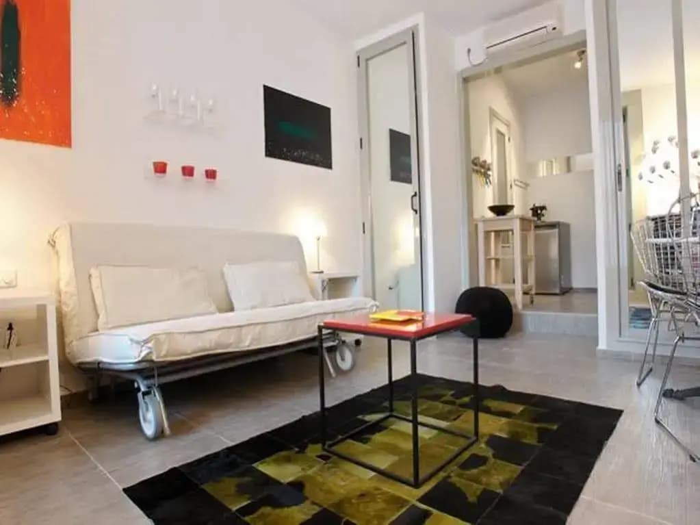 Friendly Rentals Santa Ana Boutique - photo 3