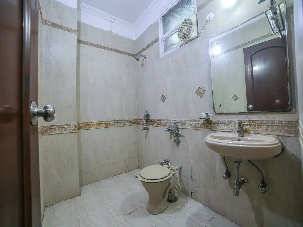 OYO 29546 Paharganj - photo 8