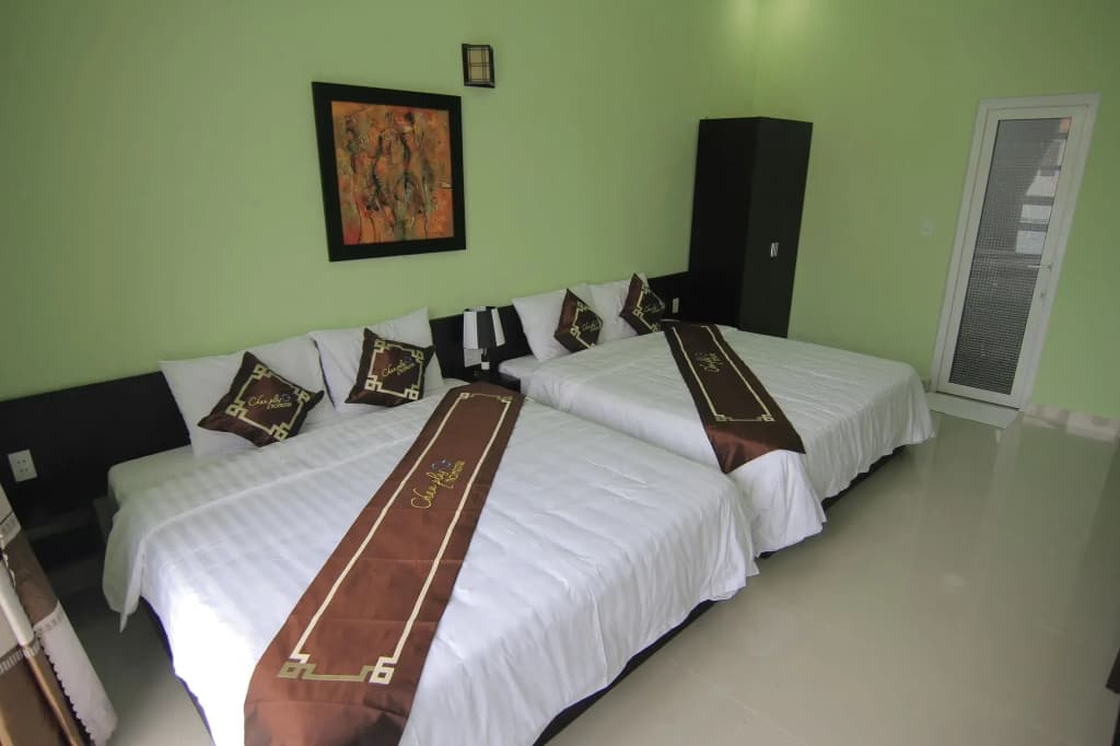 Chau Plus Homestay - photo 5