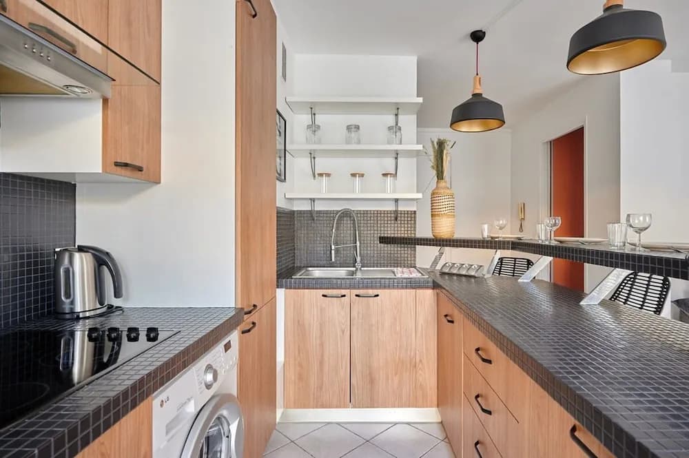 Apartment in the 16th Area Residential District - photo 14