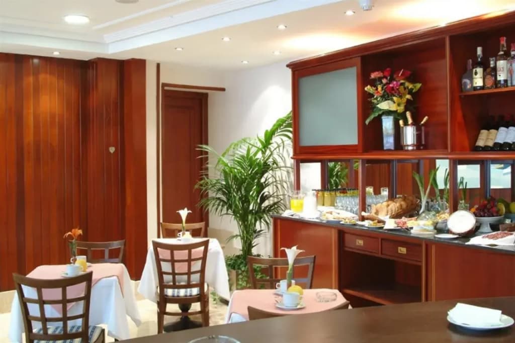 Hotel Gran Legazpi - photo 20