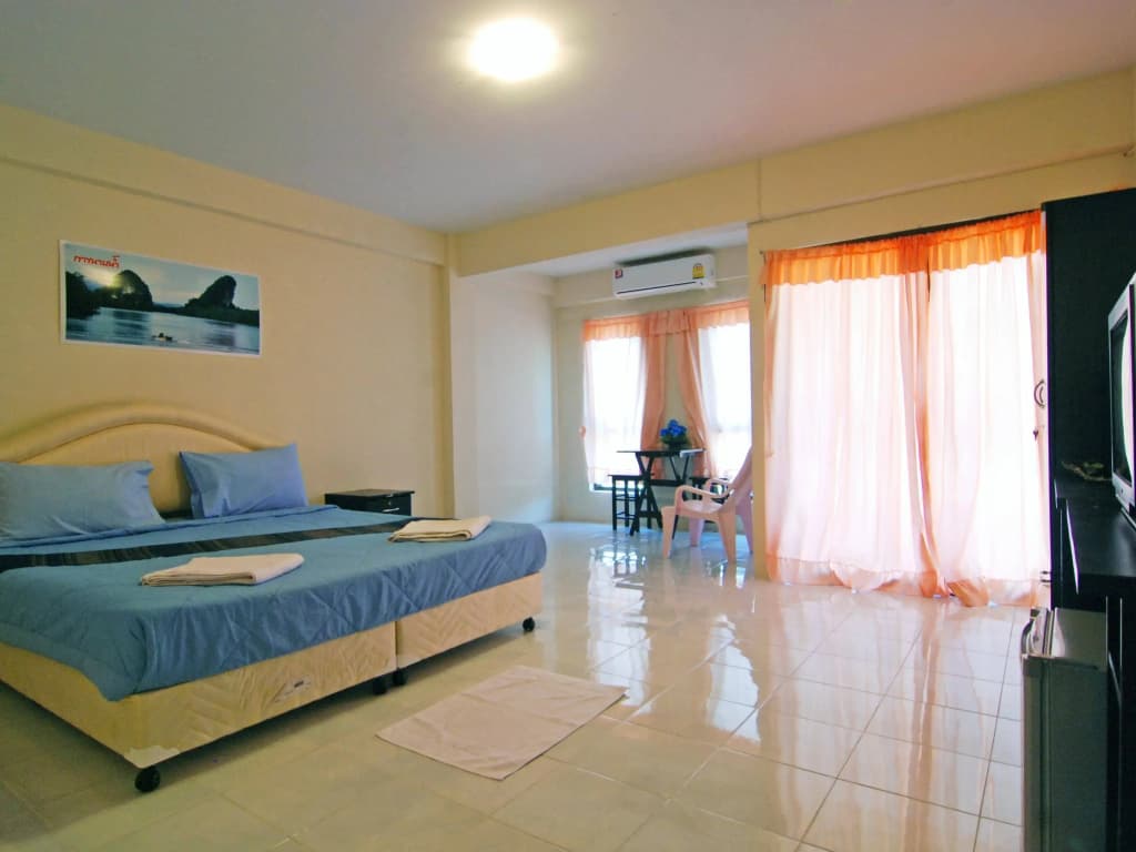 City Mantion Hotel - photo 2