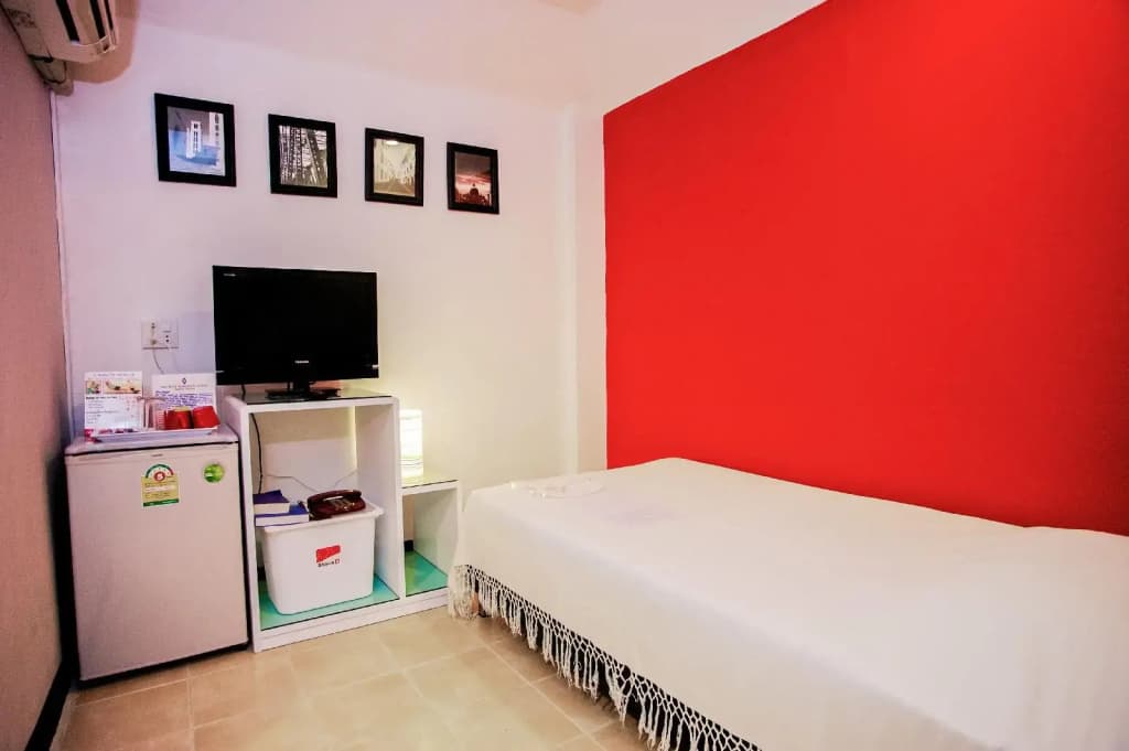 Prince House - photo 16