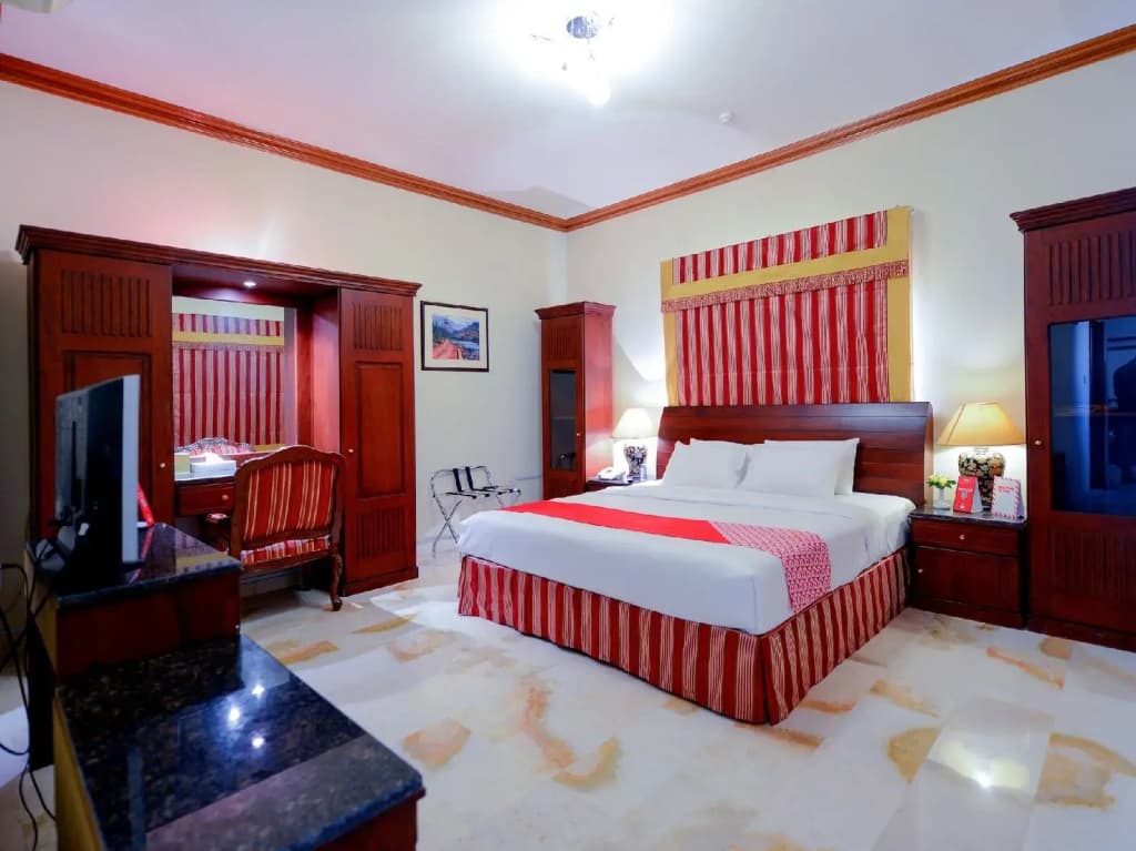 Hotel Golden Oasis - photo 25