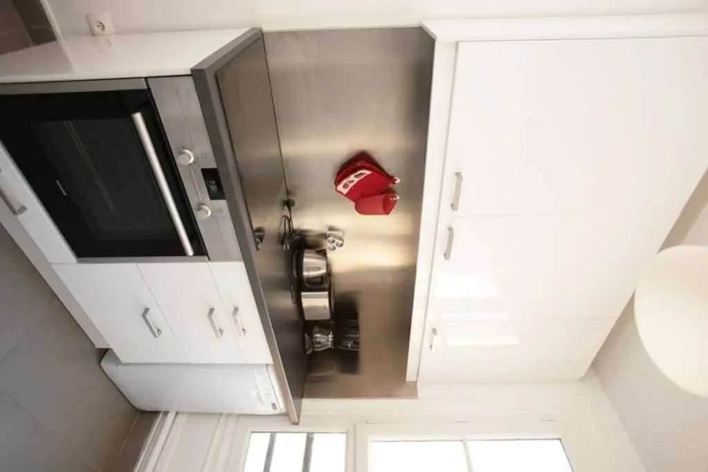 Sunny Saint Germain 1 Bdrm (158) - photo 12