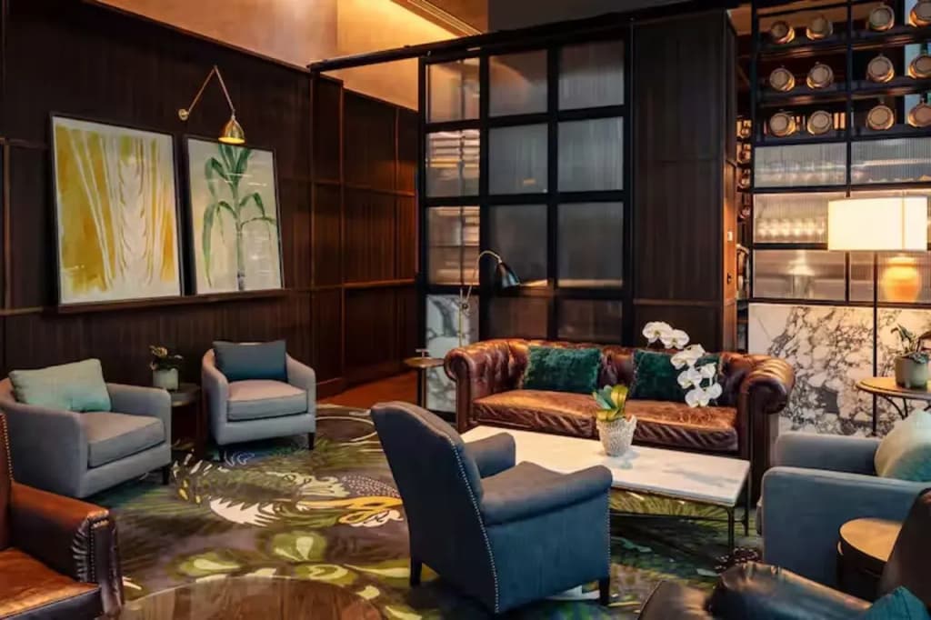 Next Hotel Melbourne, Curio Collection by Hilton - photo 2
