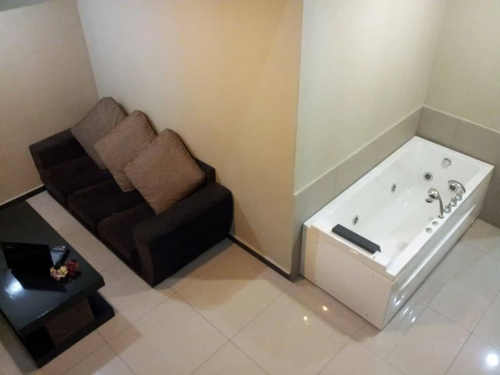 Hotel 99 - Bandar Botanik Klang - photo 13
