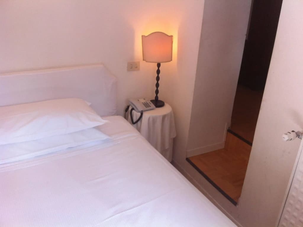 Hotel Fontana - photo 3