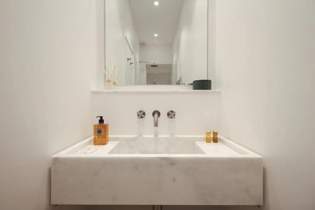 Modern Apt 3bdr/3bth - Louvre Museum/Tuileries - photo 7