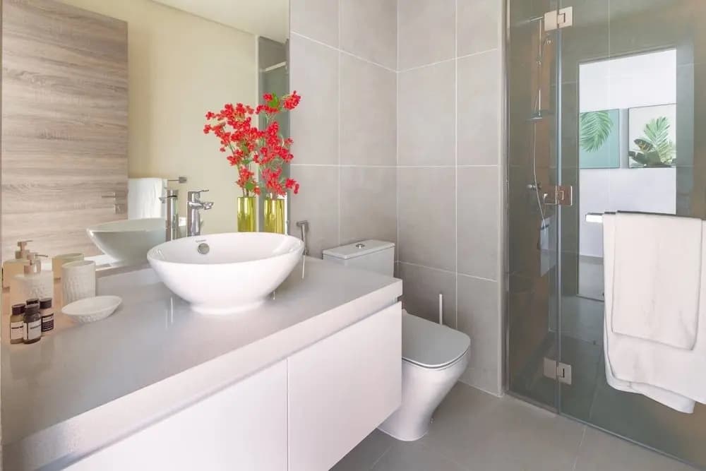 Remarkable Value Studio Apartment In Unbeatable Location! - photo 7