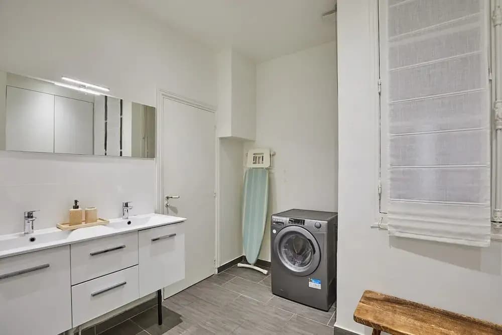 Superb Apartment in the Heart of Paris - photo 13