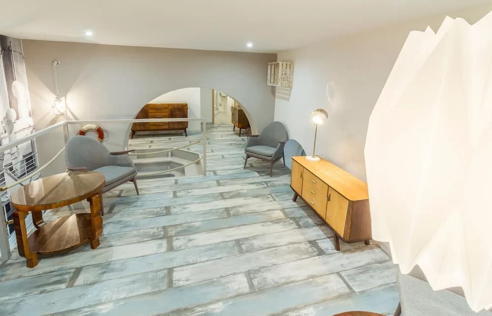 Gumbo Luxury Duplex Apartment - photo 11