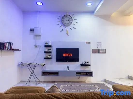 Sm Villa Homestay - photo 8