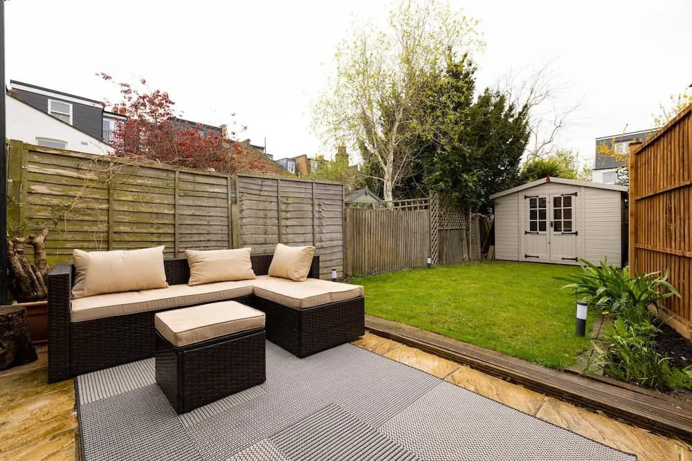 2 Bed Garden Flat in Balham - photo 12
