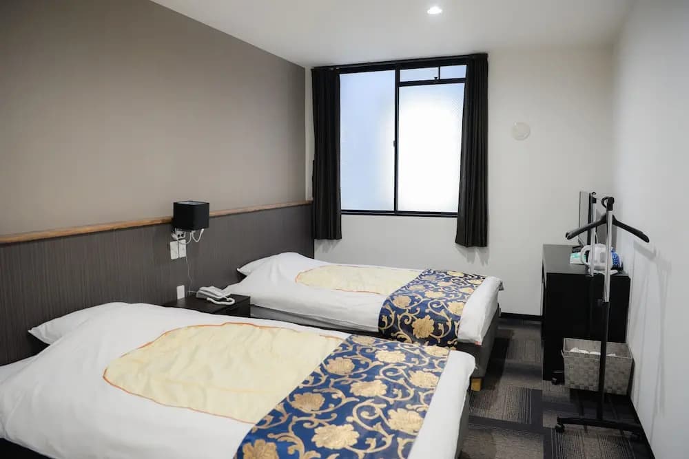 Holiday Pearl Hotel - photo 3