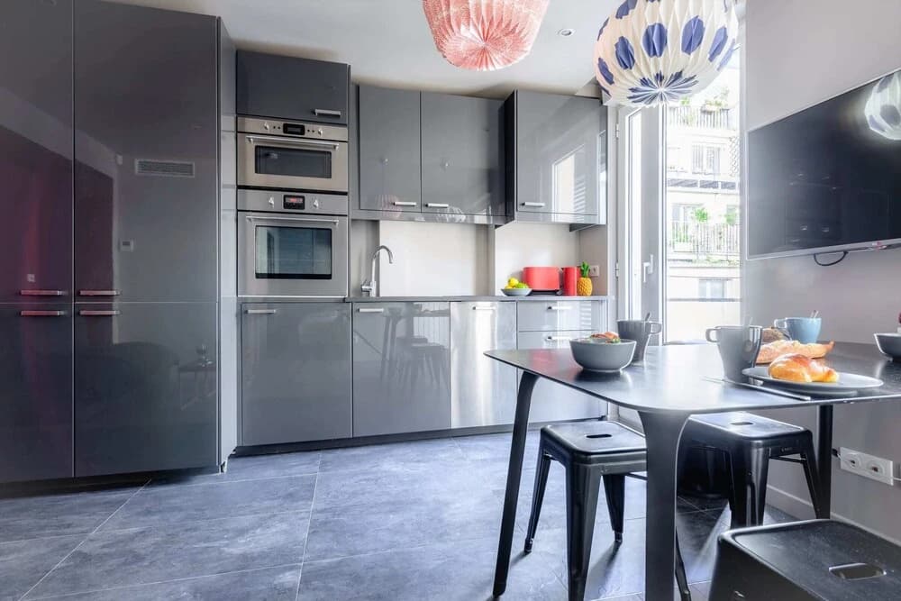 Comfortable Apartment Next to Malesherbes - Very Calm - photo 2