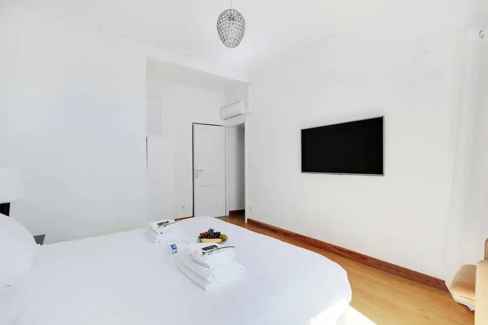 Fancy Apartment - 2br/6p - Canal Saint-martin - photo 4