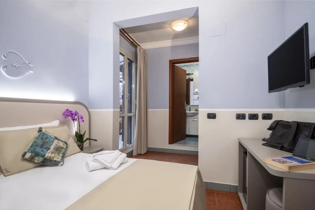 Hotel Grifo - photo 10