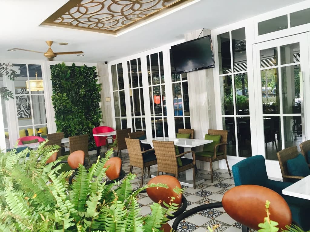 Hotel Feodora Grogol - photo 22