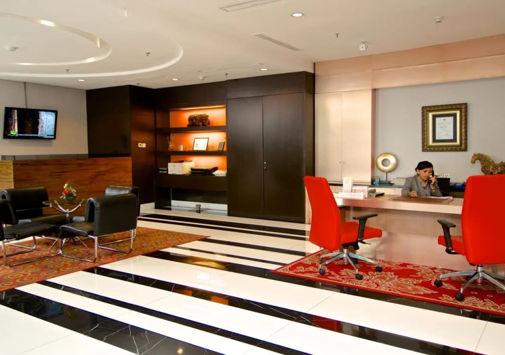 Merlynn Park Hotel - photo 20