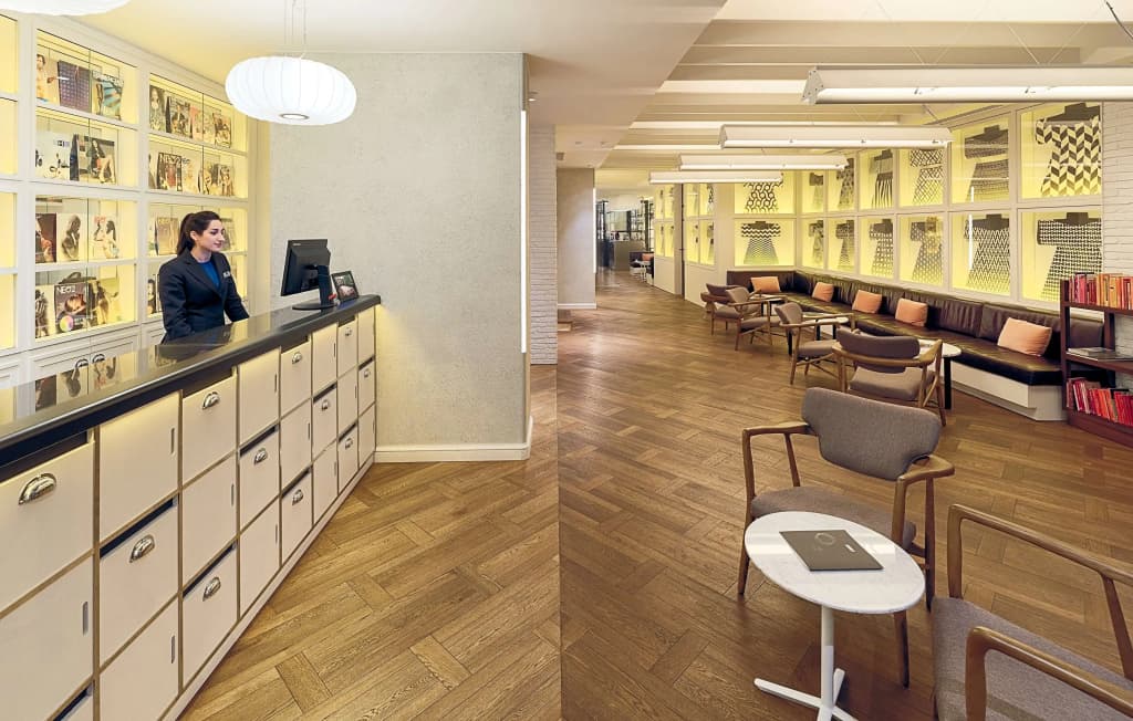 H10 Universitat Hotel - photo 24