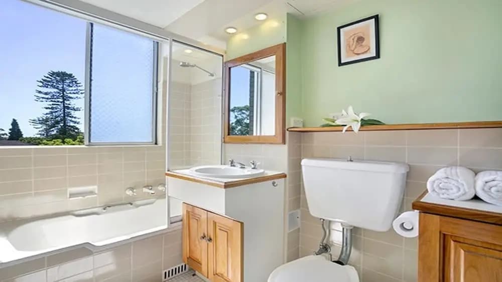 Charming Comfortable and Convenient - MOS72 - photo 4