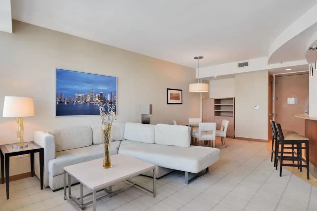 Lively 1BR in Brickell by Sonder - photo 1