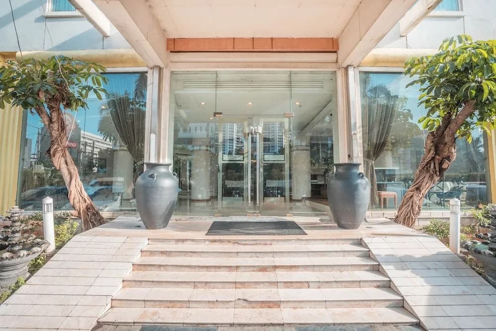OYO 784 Hotel Bulevar - photo 12