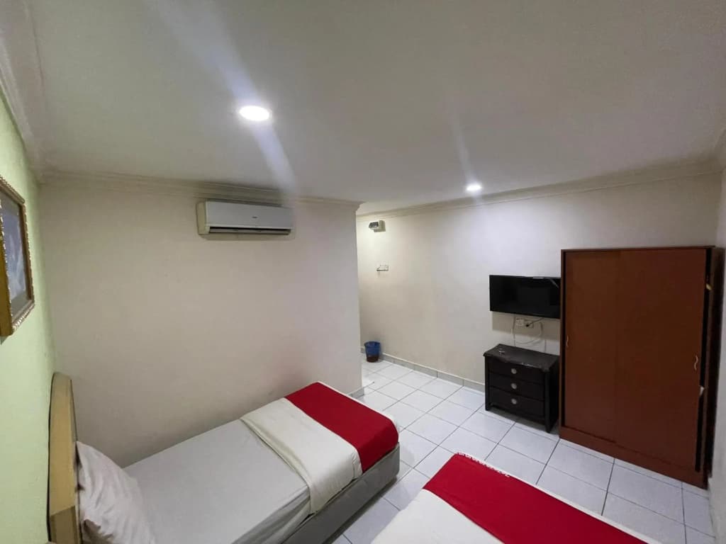 OYO 1002 Hotel Sahara Inn Batu Caves - photo 14