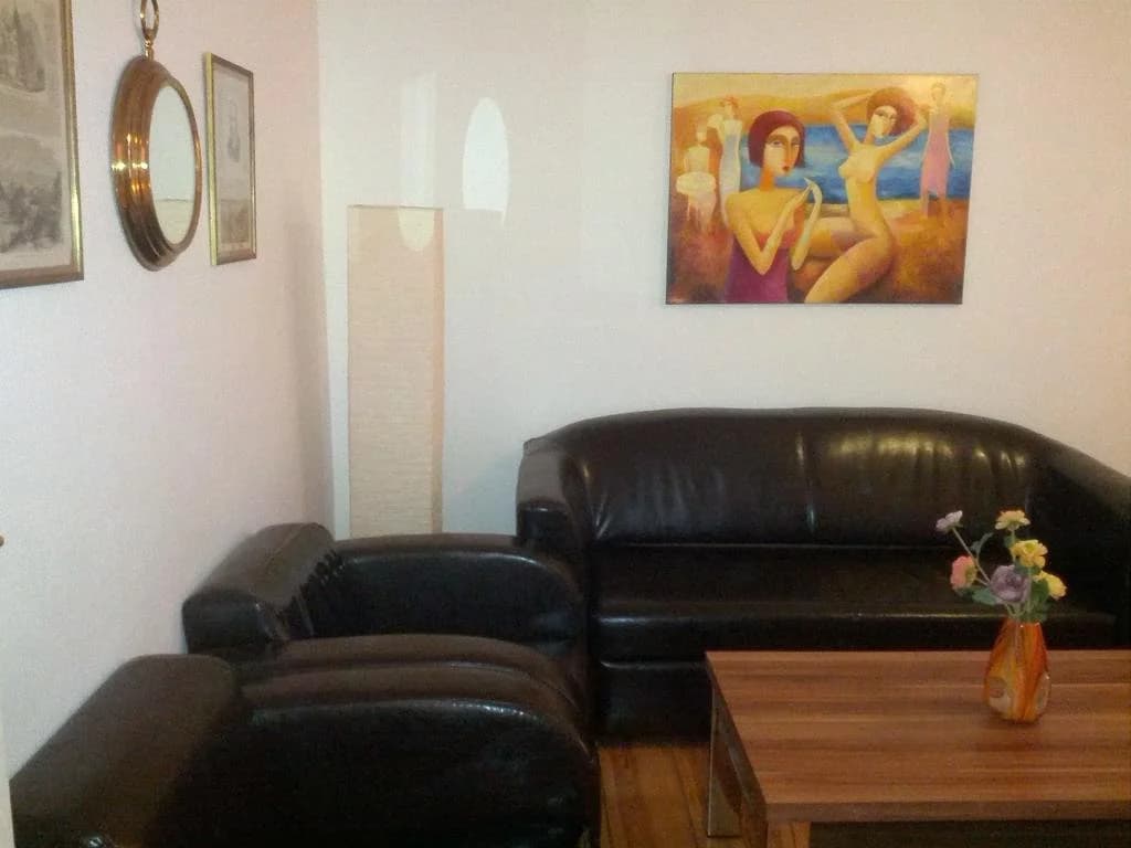 West Berlin Apartments - photo 2