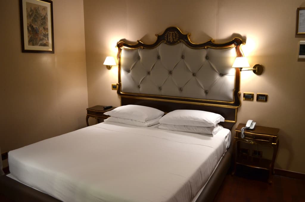 Hotel della Torre Argentina - photo 4