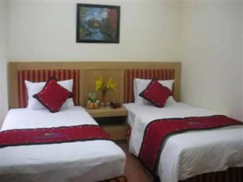 Red Hotel 2 - photo 2