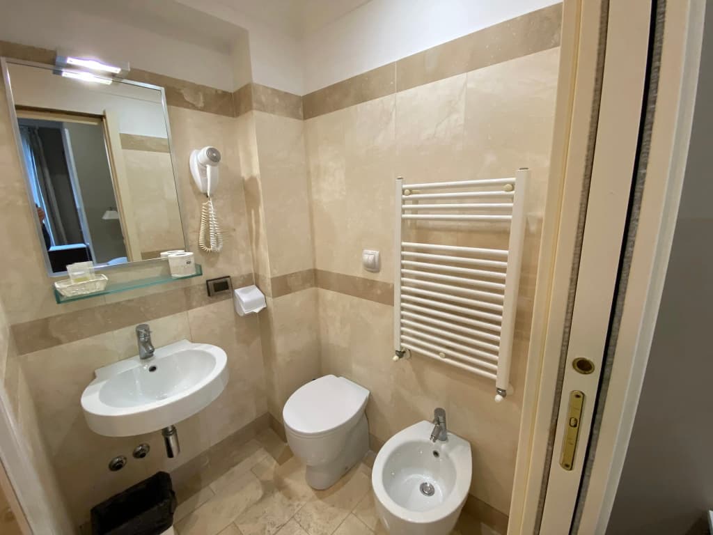 Hotel Pullman - photo 8