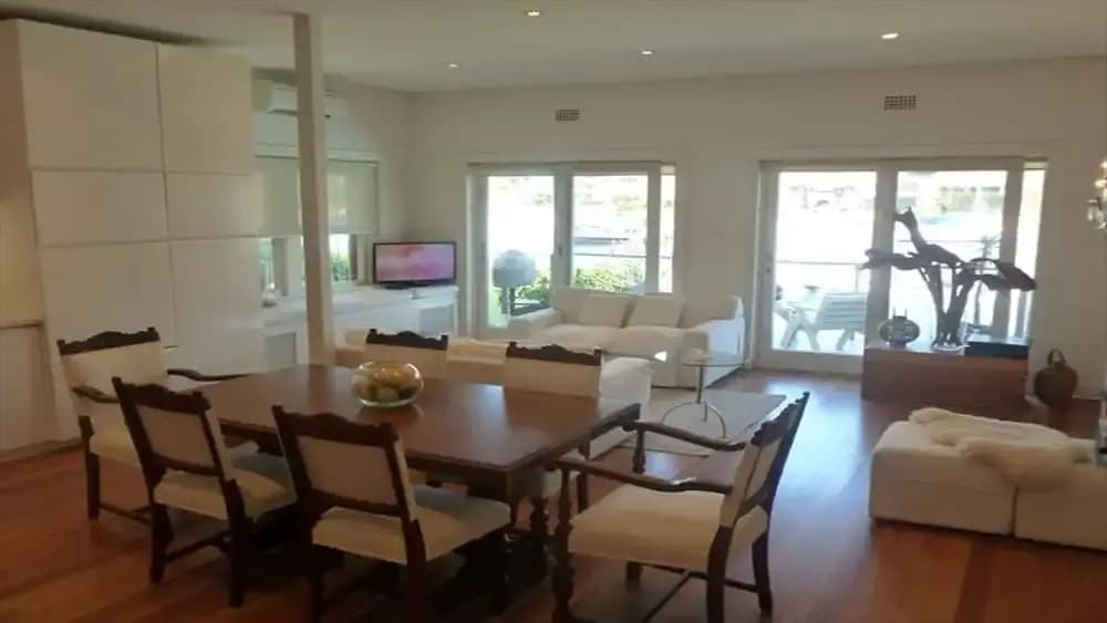 Waterfront Kirribilli Apartment - NS181 - photo 2