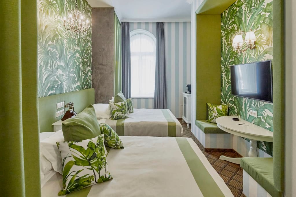Mystery Hotel Budapest, Preferred Hotels & Resorts - photo 7