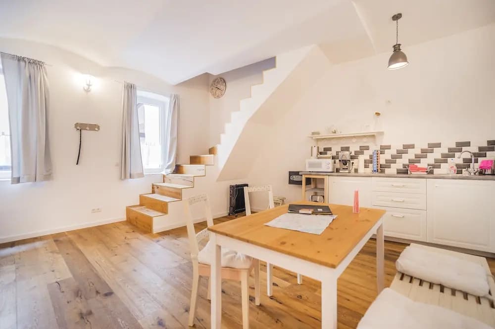 Vienna Vintage Apartment - photo 16