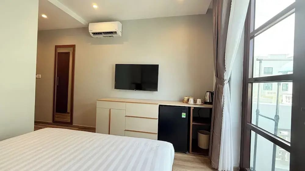 Sunset Marina Hotel - photo 3