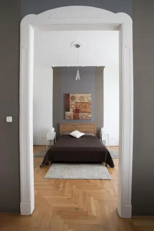 Royal Center Apartment - photo 1