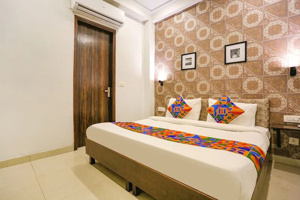 FabHotel Novel Suites - photo 4