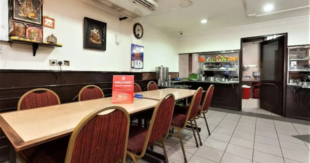 Madras Hotel - photo 13