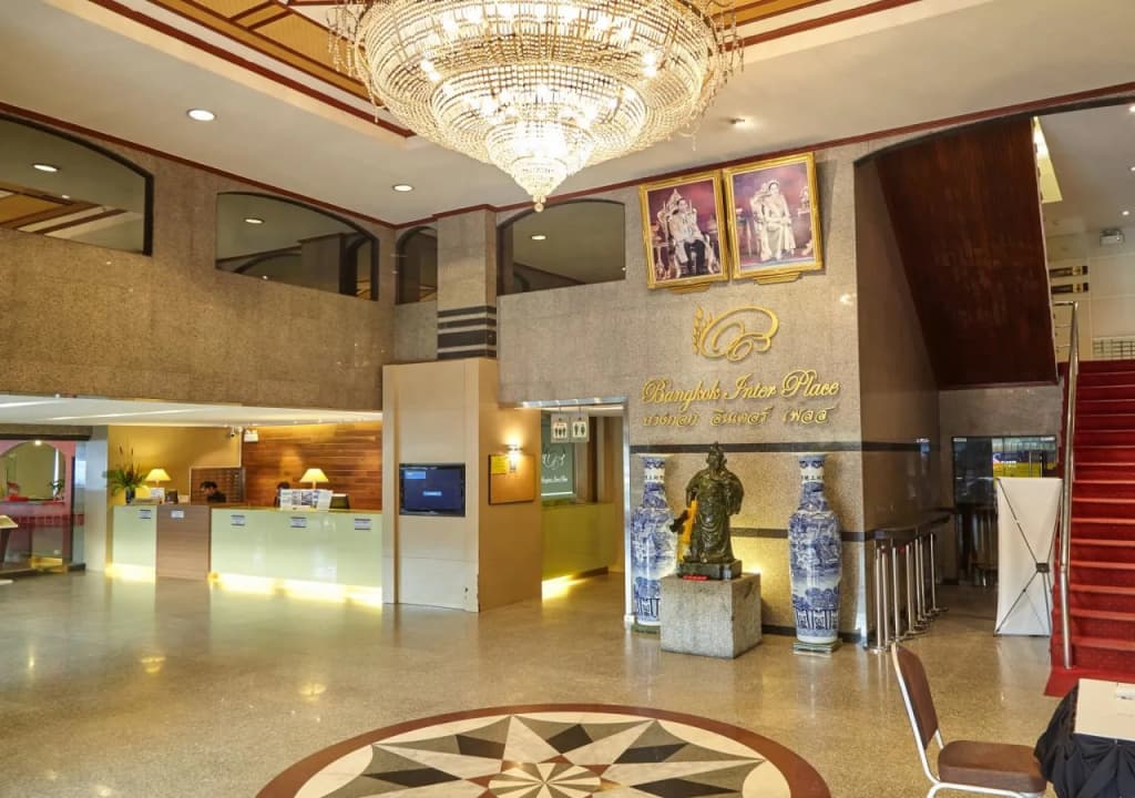 Bangkok Inter Place Hotel - photo 2