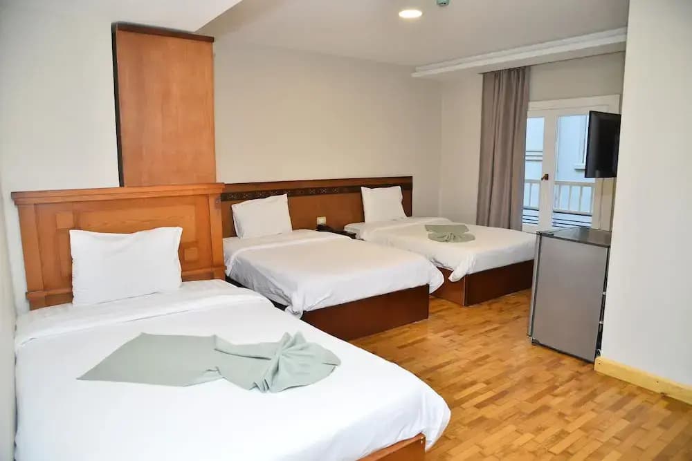 Miramar Evergreen Hotel - photo 5