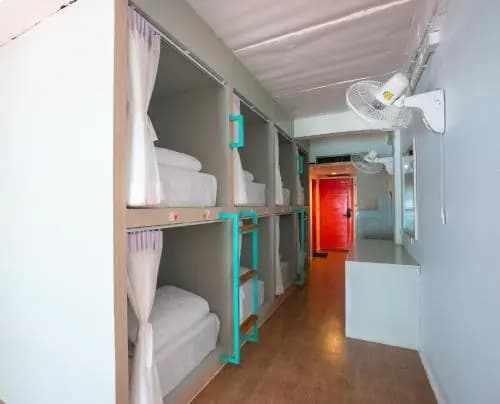 Base Party Hostel 18-35 Years Old Only - photo 5