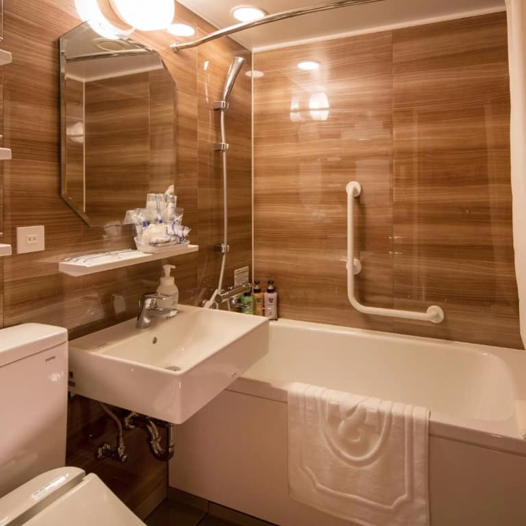 Hotel Monterey Le Frere Osaka - photo 31