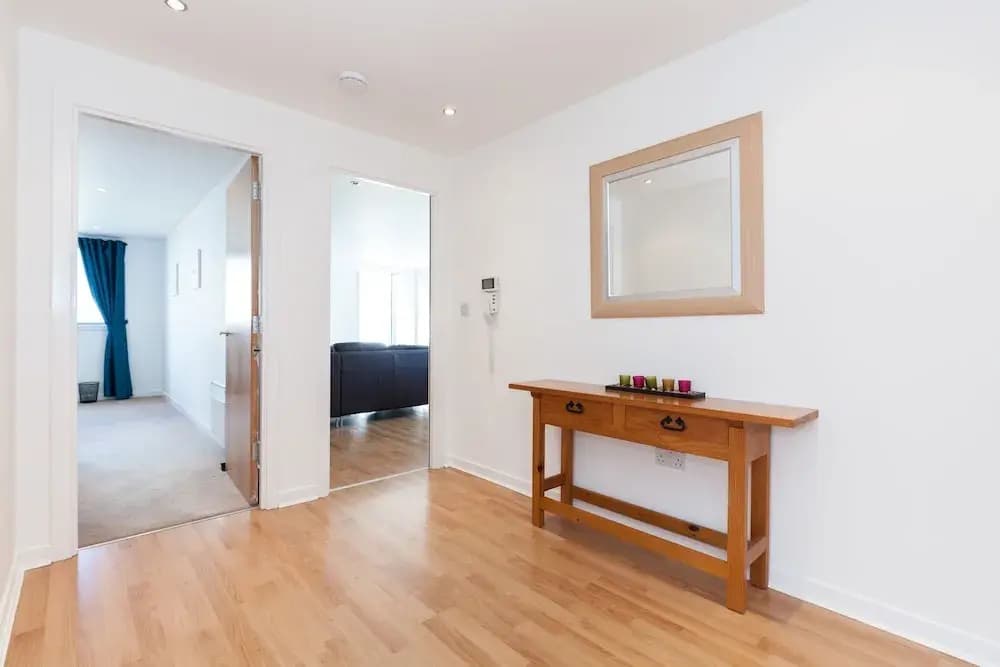 Stylish Garden View Apartment - photo 10
