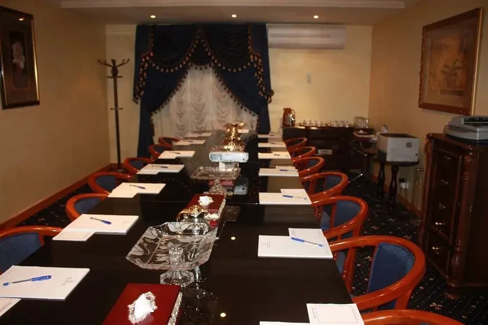 Qatar Palace Hotel - photo 14
