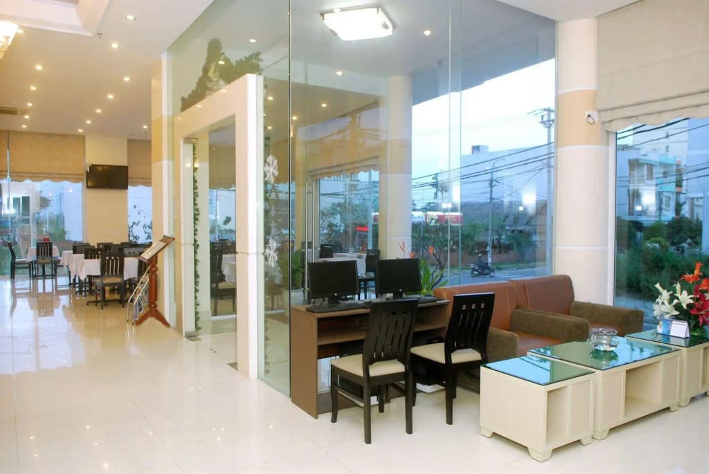 Princess Hotel - photo 2
