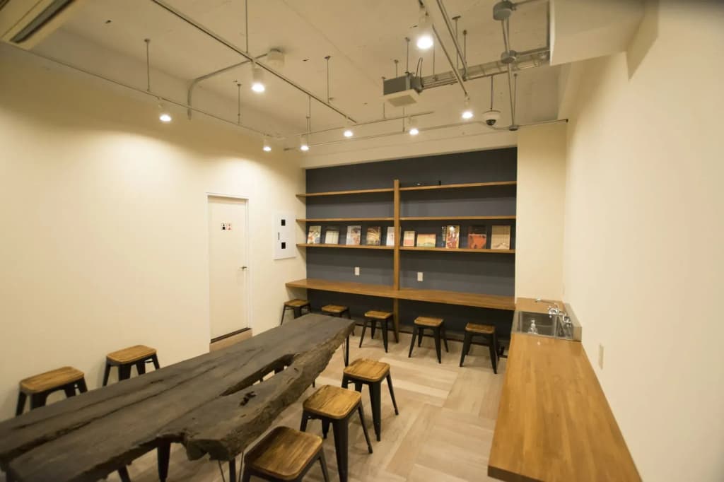 Hiromas Hostel in Kanda - photo 19