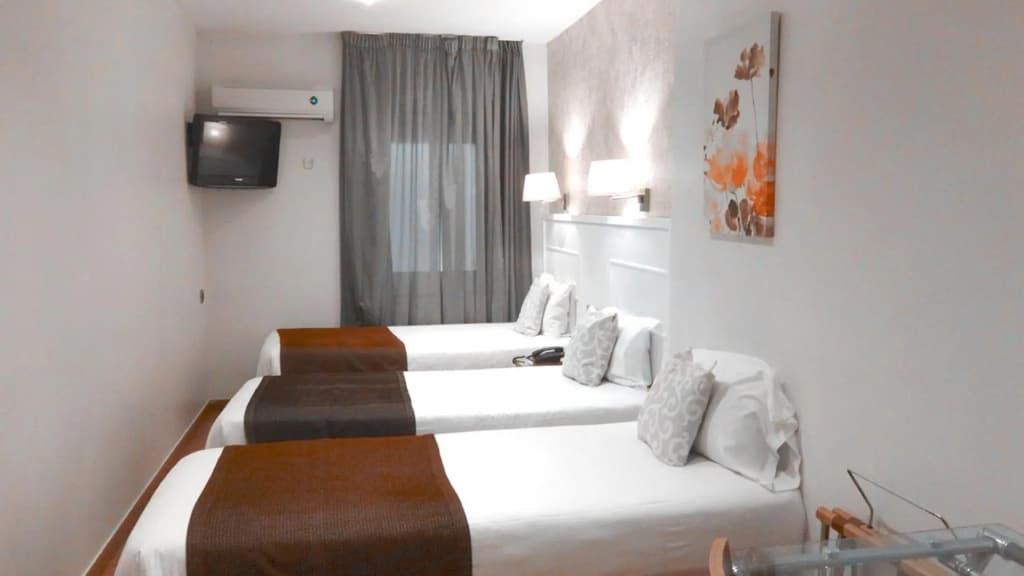 Hotel Lloret Ramblas - photo 12